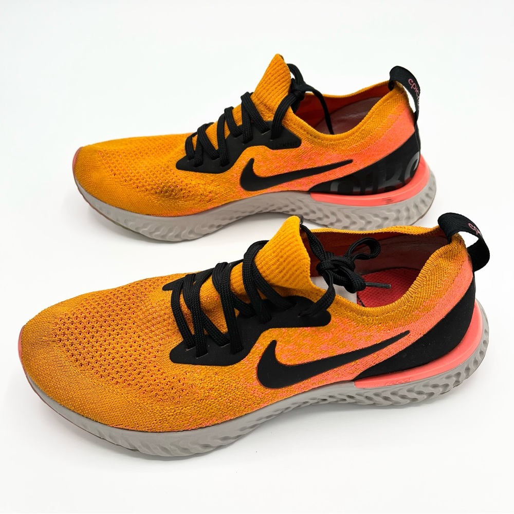 Nike Epic React Flyknit Women’s Size 9 Running Shoes Orange/Black AQ0070-800